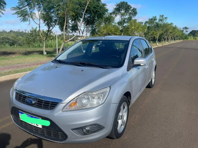 Ford Focus 1.6 S/se/se Plus Flex 8v/16v 5P 2011
