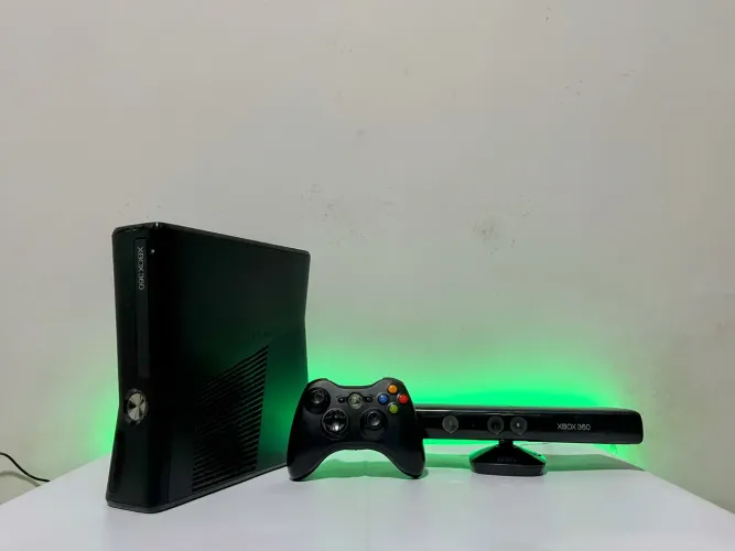 Xbox 360 RGH e LT3.0 - 250GB