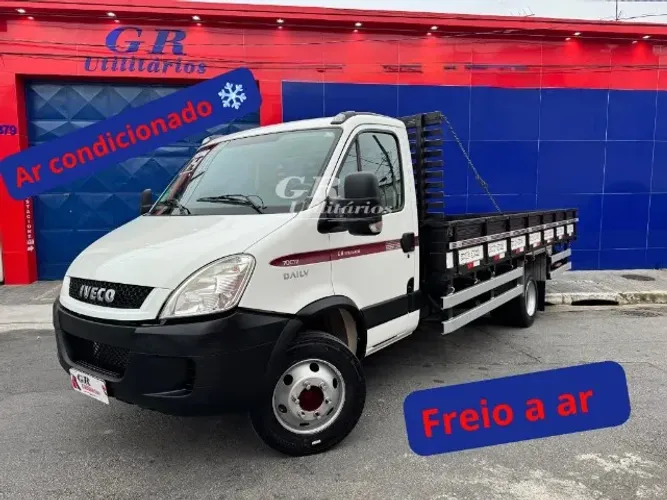 Iveco Daily 70c17 Carroceria De 5,40 Único Dono