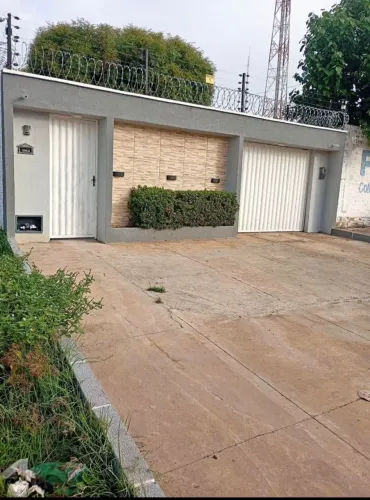 Vende-se Casa 3 Quartos 1 Suíte em Terreno 320m² na Av. Tiuba Timon-MA
