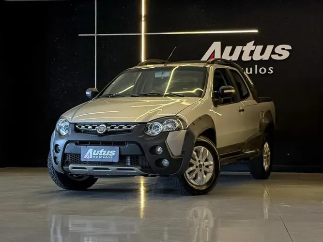Fiat Strada Adv.1.8 16V Locker Dualo. Flex CD 2013