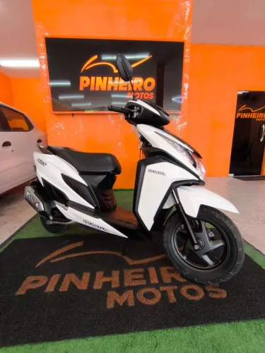 Honda Elite 2025