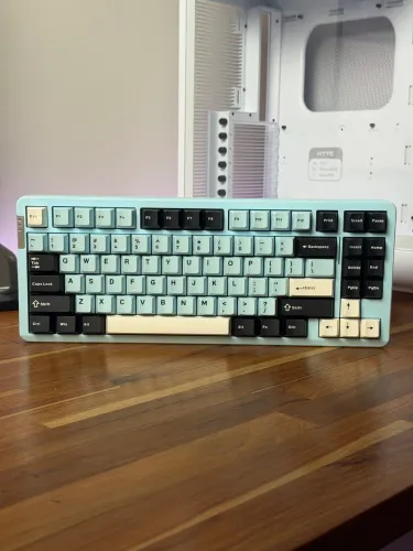 Teclado Mecânico Leobog HI86