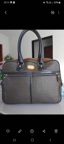 Bolsa victor hugo nova praticamente