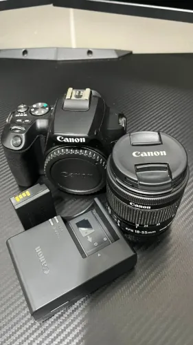 Câmera Canon SL3 com Lente - Semi Nova - Fotos e Vídeo 4K | Excelente Estado
