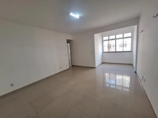 Amplo apto para locação