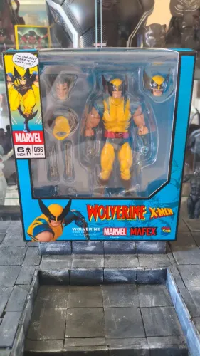 Mafex Original Wolverine ver Comics
