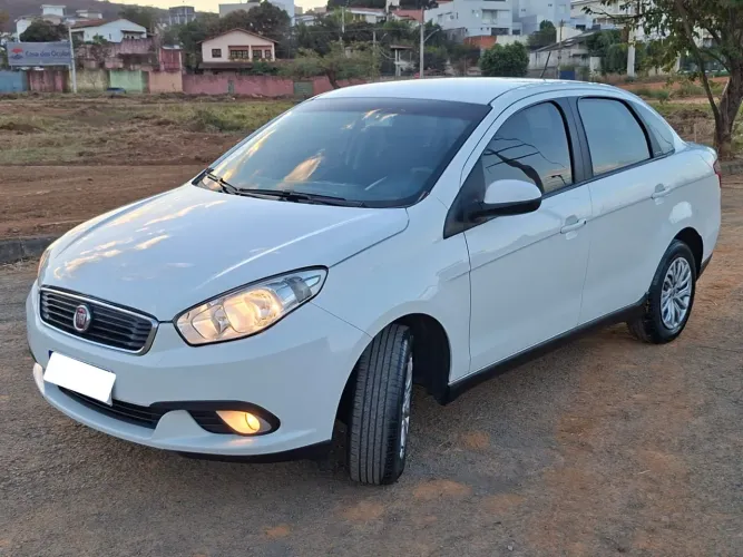 Fiat Grand Siena Attrac. 1.4 EVO F.flex 8V 2018