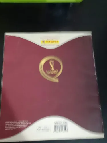 Álbum da Copa 2022 Incompleto