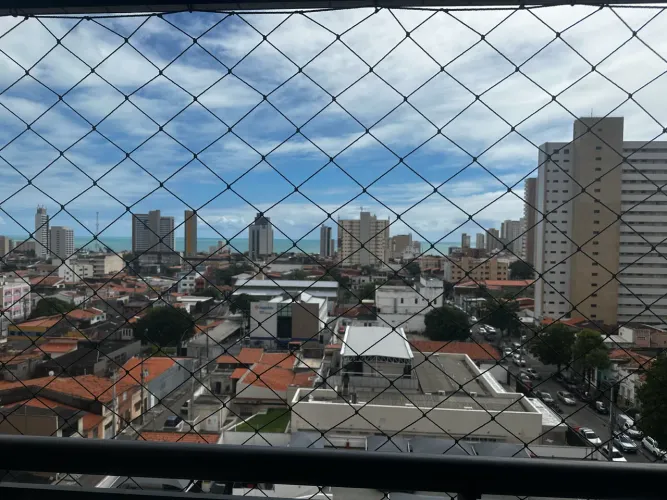PARTICULAR ALUGA AP. ÓTIMA LOCALIZAÇÃO Rua Gonçalves Ledo,522