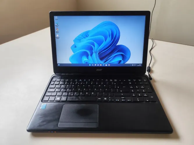 NOTEBOOK ACER 15.6" CORE i5 8GB RAM SSD 120GB - R$ 750
