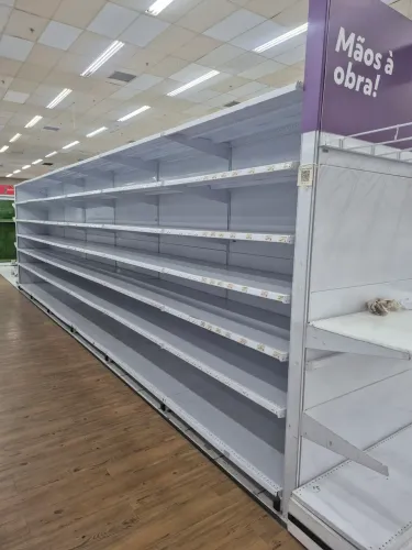 GÔNDOLAS USADAS
