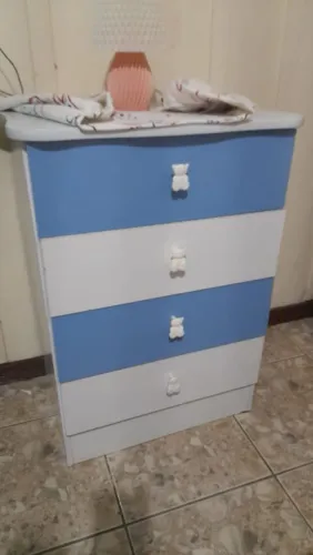 Cômoda infantil 