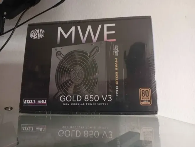 Fonte  850W 80 Plus Gold ! PFC Ativo. Produto novo e lacrado. Loja física.