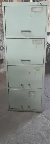 Armário em aço para escritório