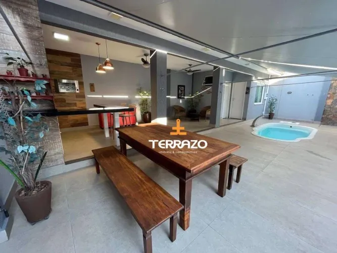 Casa com 2 dormitórios à venda, 180 m² por R$ 1.350.000,00 - Jardim Belvedere - Volta Redo