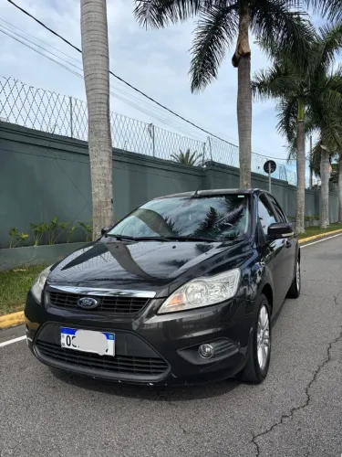 Ford Focus Sedan 2.0 16v/2.0 16V Flex 4P 2013