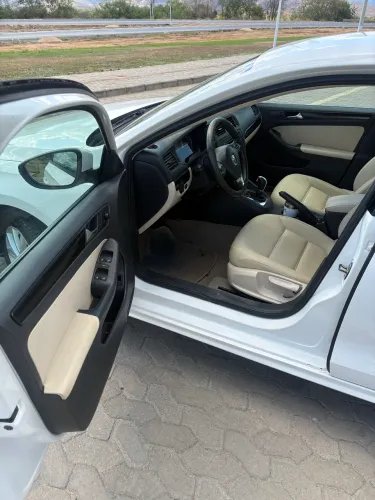Volkswagen Jetta Comfortline 2.0 T.flex 8V 4P Tipt. 2012