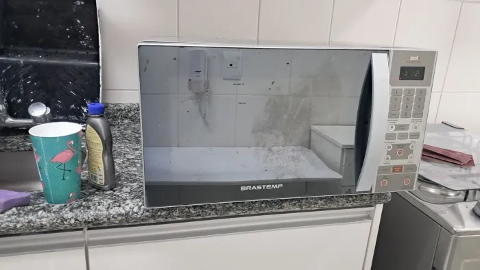 Micro-ondas Brastemp Max Gratine Inox 30 - 220vL