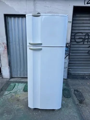 Vendo geladeira Electrolux Duplex 460L R$ 1100