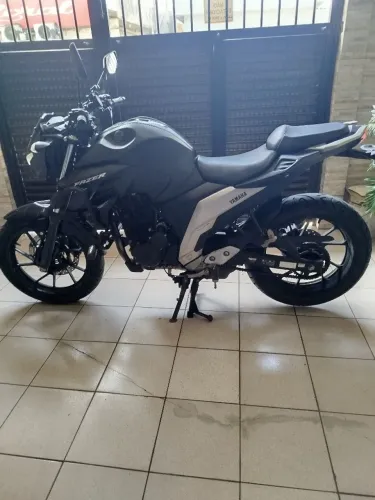 Fz25 blueflex 2022/2023 preto fosco