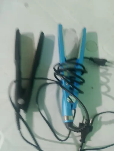 Chapinha de cabelo vendo as duas por um preço só