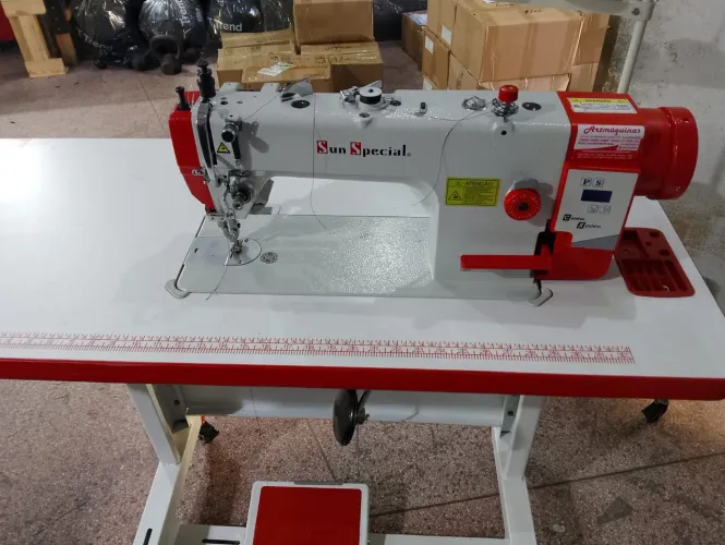 Máquina de Costura Transporte Duplo Eletrônica