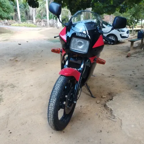 Yamara rd 350/R 1989