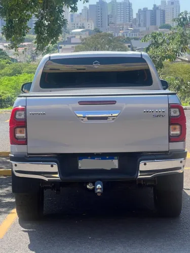 Toyota Hilux CD SR 4X4 2.8 TDI Diesel Aut. 2025