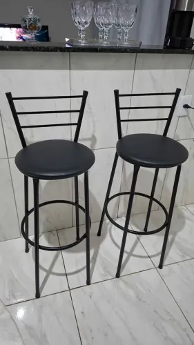 Jogo de banquetas