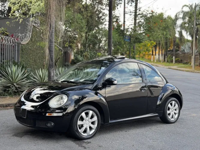 Volkswagen New Beetle 2.0 MI Mec./aut. 2006