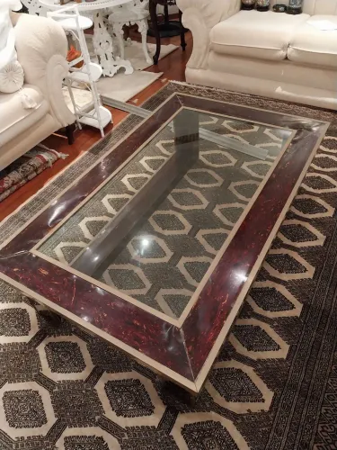 Conjunto de mesa de centro e mesinhas (de vidro e madeira