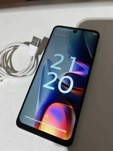Celular barato motorola E15