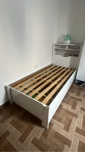 Cama solteiro com baú