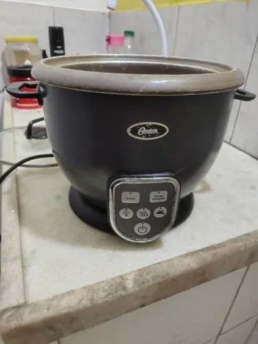 Vende se panela elétrica barata 50 reais leva em perfeitas condições