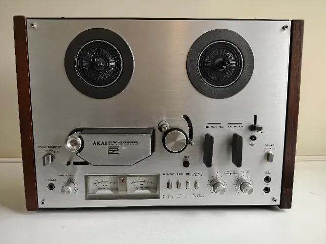 Akai GX-4000D Gravador de Rolo Funcionando vintage estéreo clássico