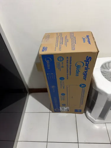 Split Midea inverter 12000 Wi-Fi