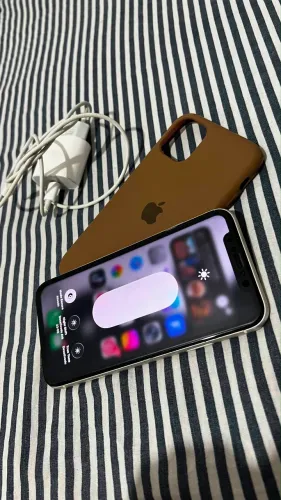 Vendo iPhone 11 em ótimo estado de conservação