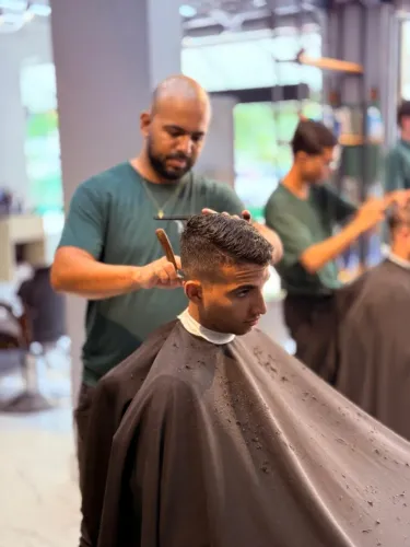 Curso de Barbeiro Profissional em Brasília