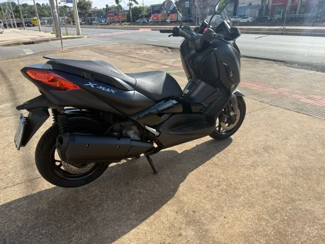 Xmax 250