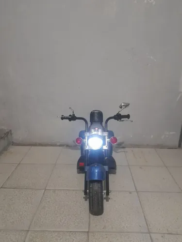 Moto elétrica infantil