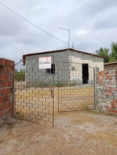 Vendo terreno com casa em Miranda Pentecoste