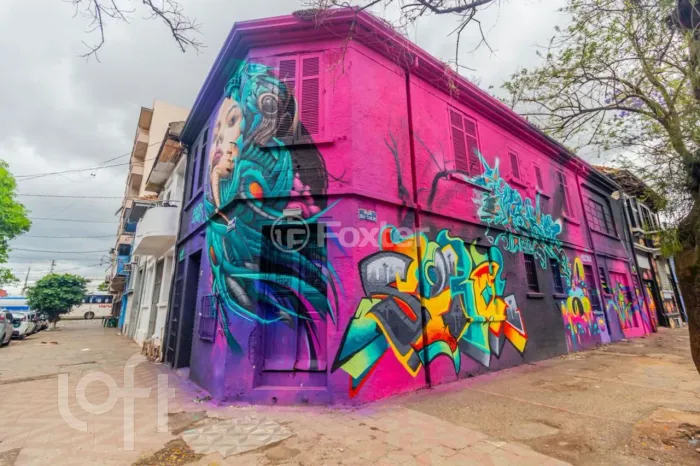Casa à venda em Floresta com 180 m², 4 quartos, 2 vagas