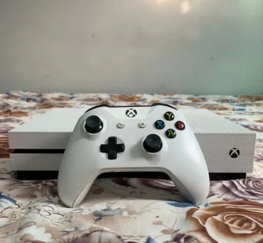Xbox One S