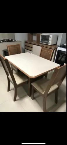 Mesa de Jantar Nova