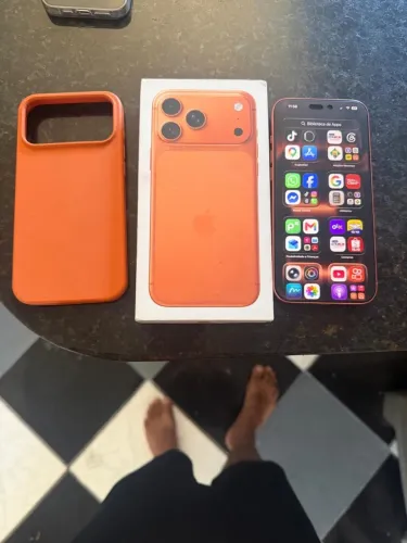 iPhone 17 pro max