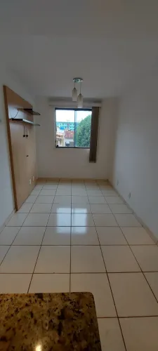 Venda Apartamento Guará sala 2 quartos naccente 1° andar 1 vaga de garagem