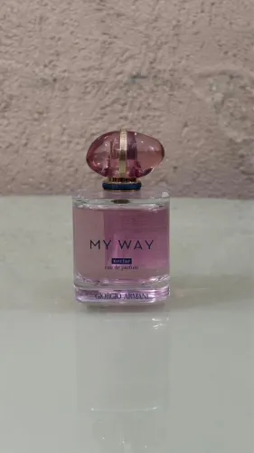 Cosmético perfume