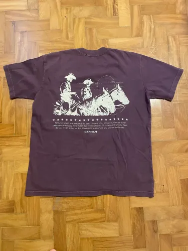 Camiseta Carnan roxa