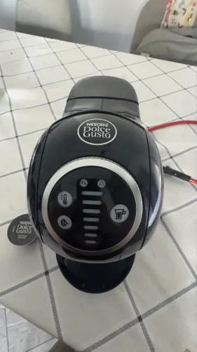 Máquina Nescafé Dolce Gusto